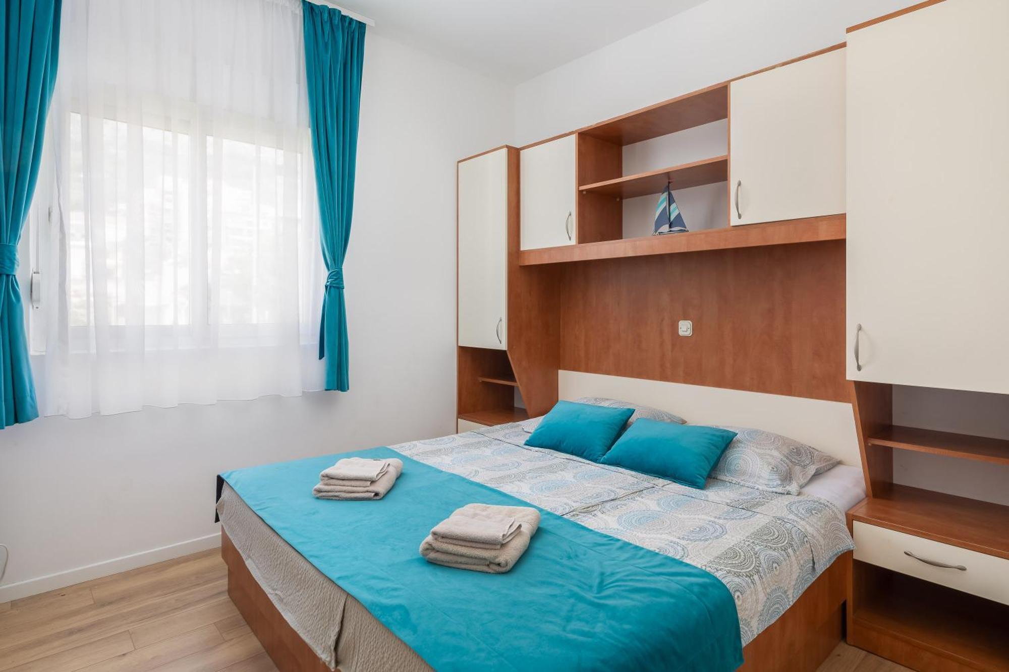 Apartment Near Central Beach With Free Parking *