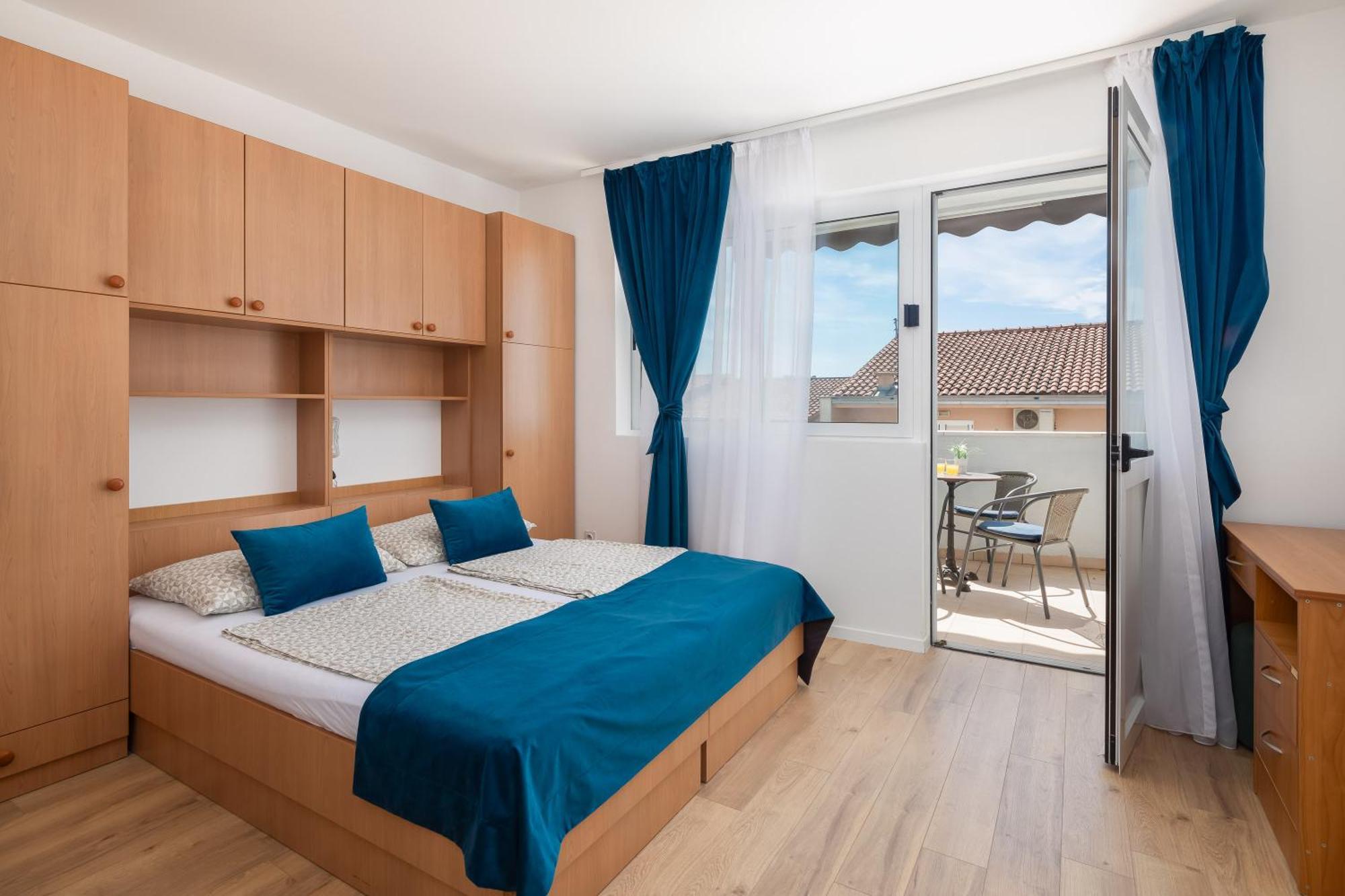 Apartment Near Central Beach With Free Parking Makarska